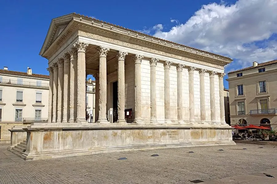 Maison Carrée, Nîmes